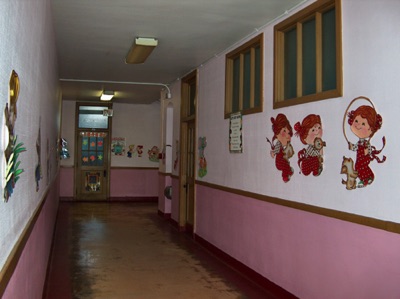 First Floor Hallway - Door to 1st Grade - Room 101.jpg
